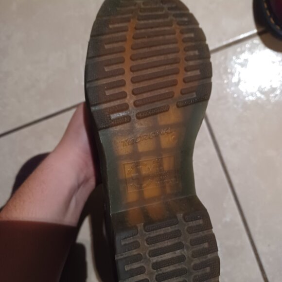 Doc martins womens 1480 size 7 like new condition - Picture 5 of 5